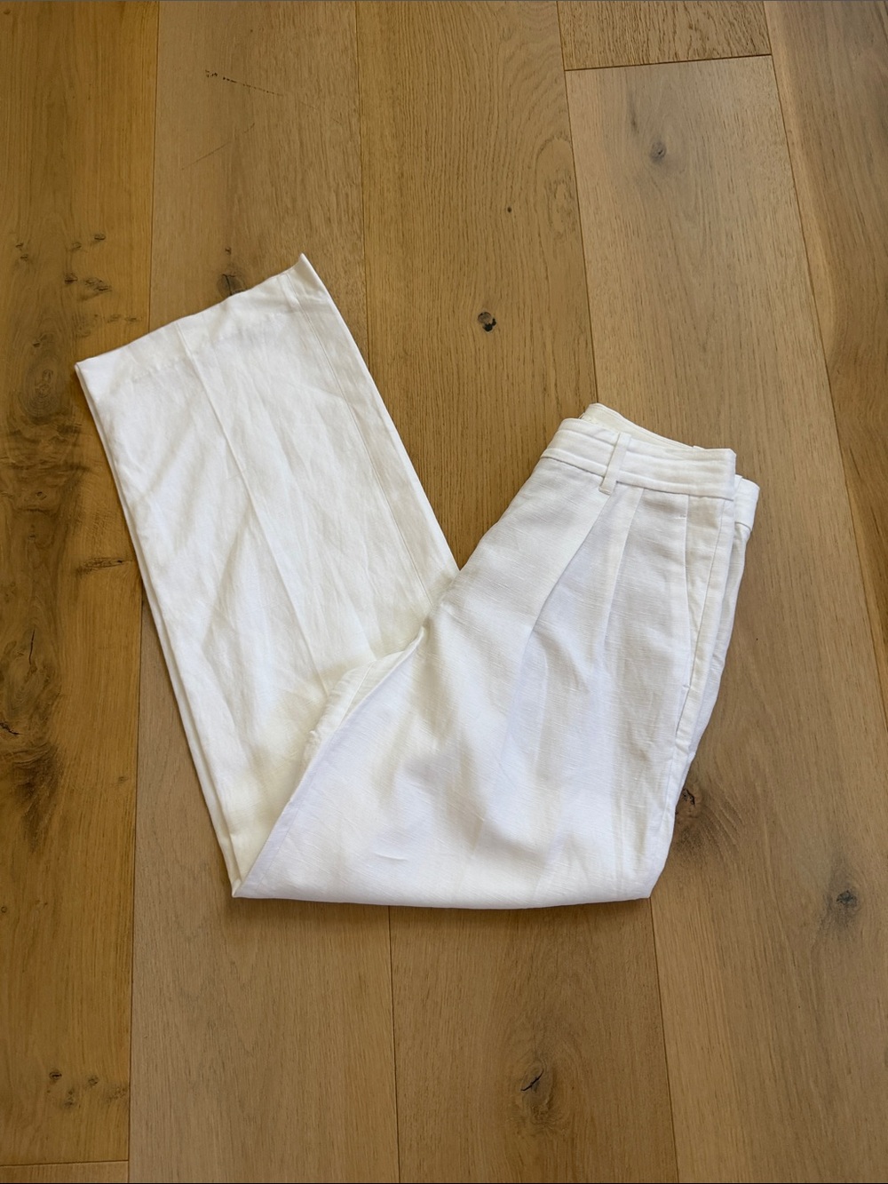 Aritzia Linen Effortless Pants